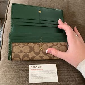 Coach Bags - Coach Wallet Coach Bags - Coach Wallet